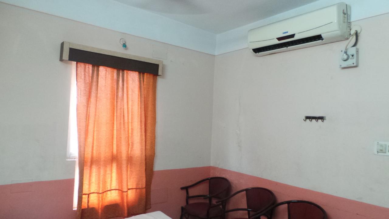 M.P.M. Guest House Pondichéry Extérieur photo