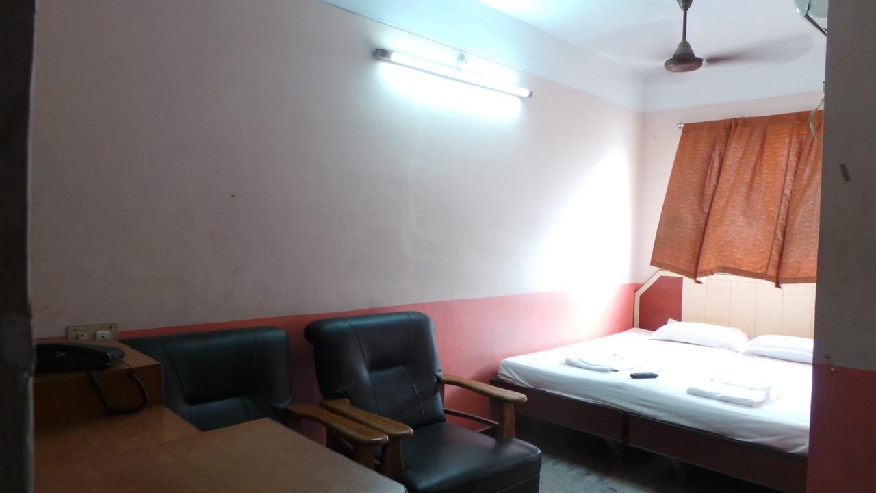 M.P.M. Guest House Pondichéry Extérieur photo